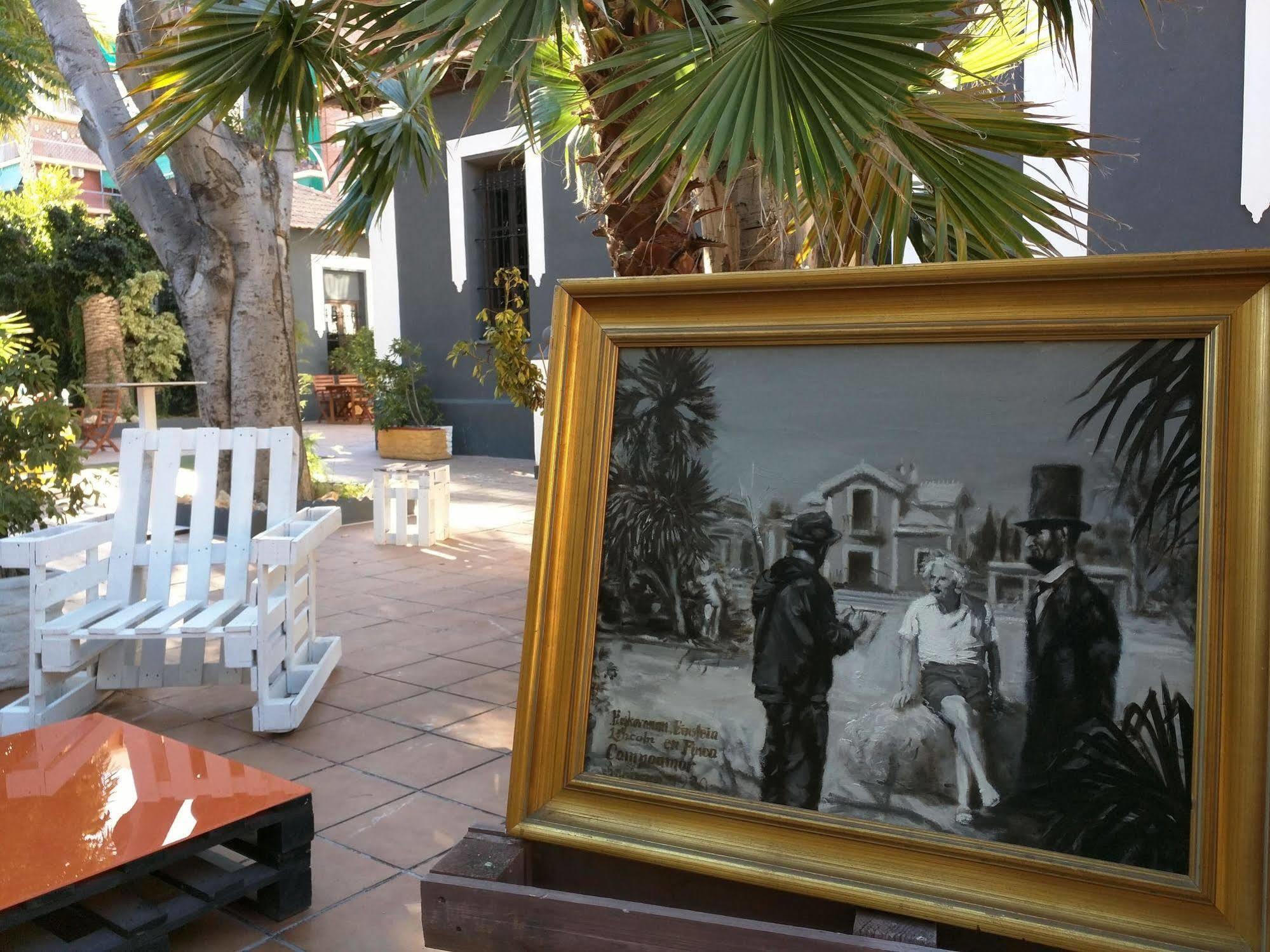 Nwt Paradise Urban Hostel Alicante Eksteriør billede