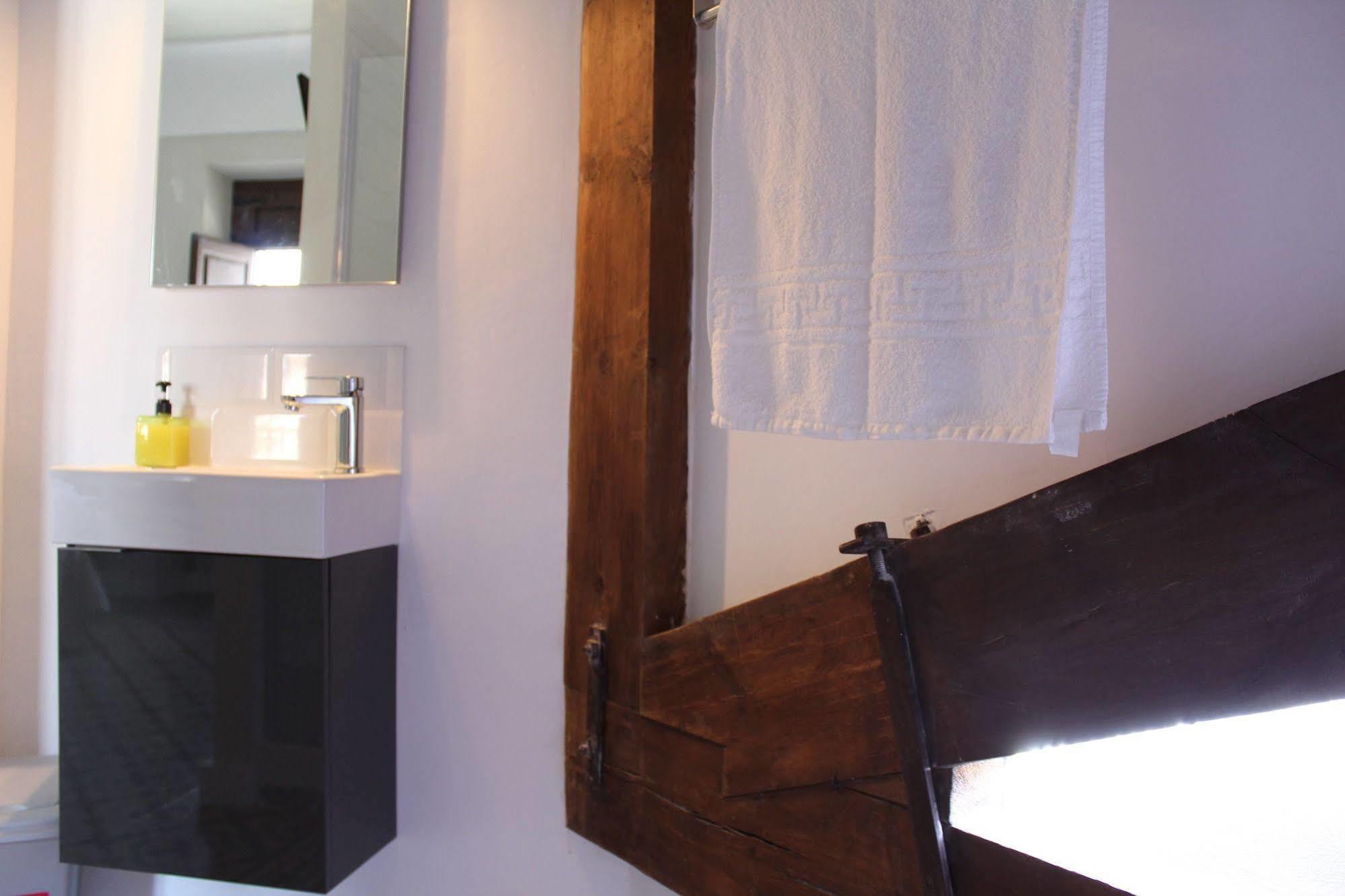 Nwt Paradise Urban Hostel Alicante Eksteriør billede